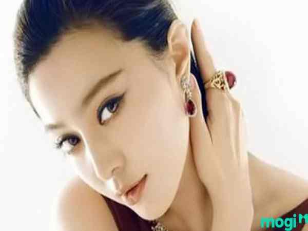 Tướng tai mỏng – Người nhạy cảm, dễ bị tổn thương