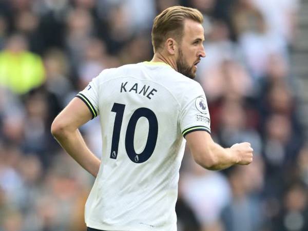 Tin thể thao 17/4: Harry Kane trì hoãn gia hạn với Tottenham