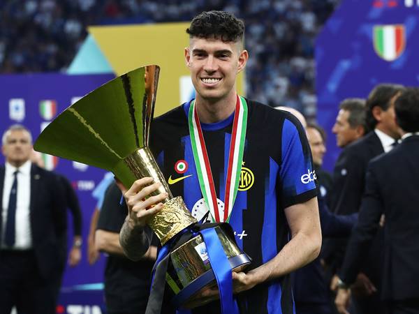 Nhìn lại sự nghiệp của Alessandro Bastoni tại Inter Milan