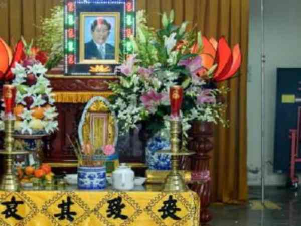 ý nghĩa của việc xin chân nhang về thờ
