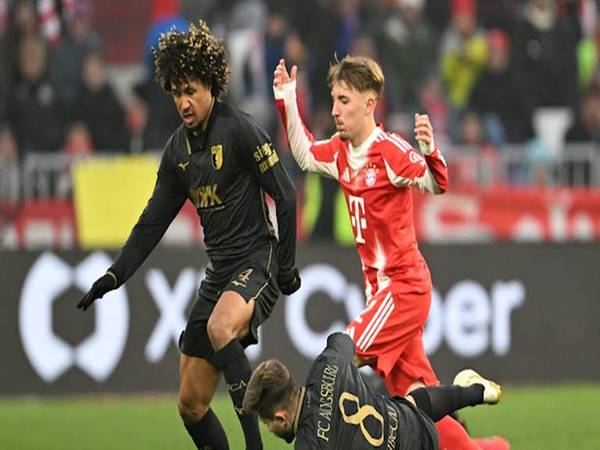Tin Bayern: CLB Bayern Munich bất ngờ để thua Augsburg
